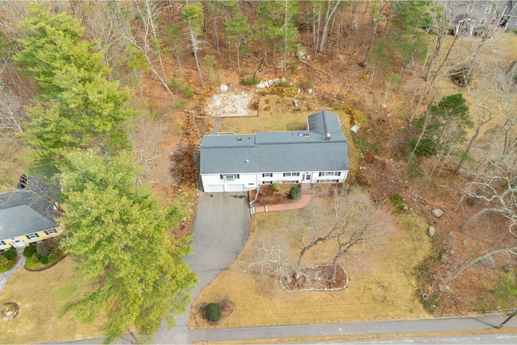 10 Lincoln Drive