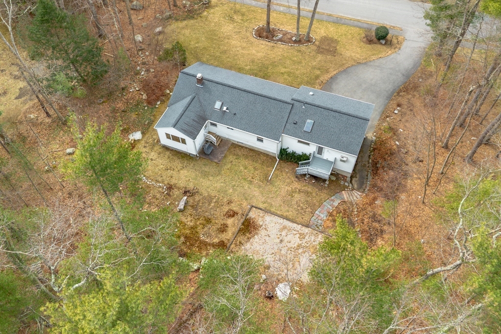 10 Lincoln Drive