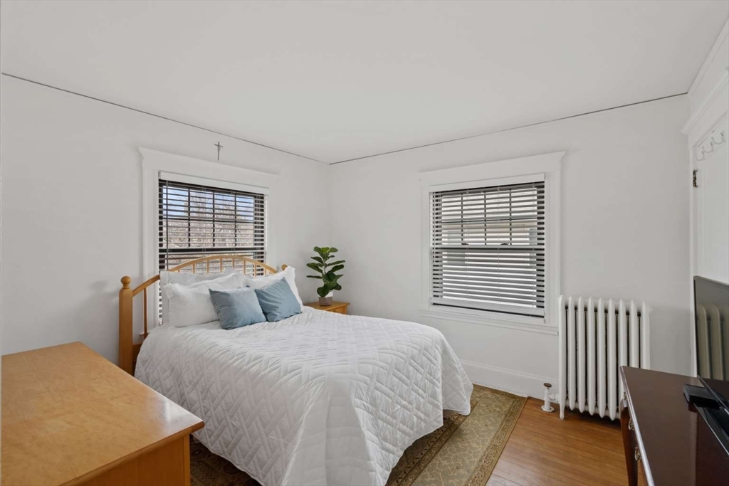 6 Phillips St.