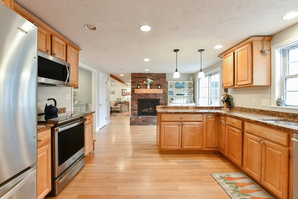 38 Central St