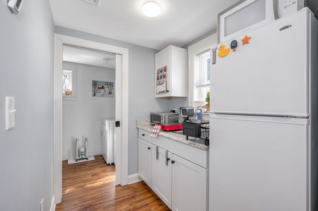 24 Eaton Dr