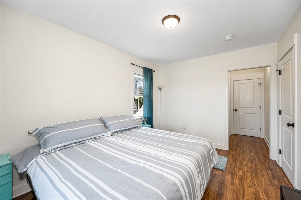 24 Eaton Dr