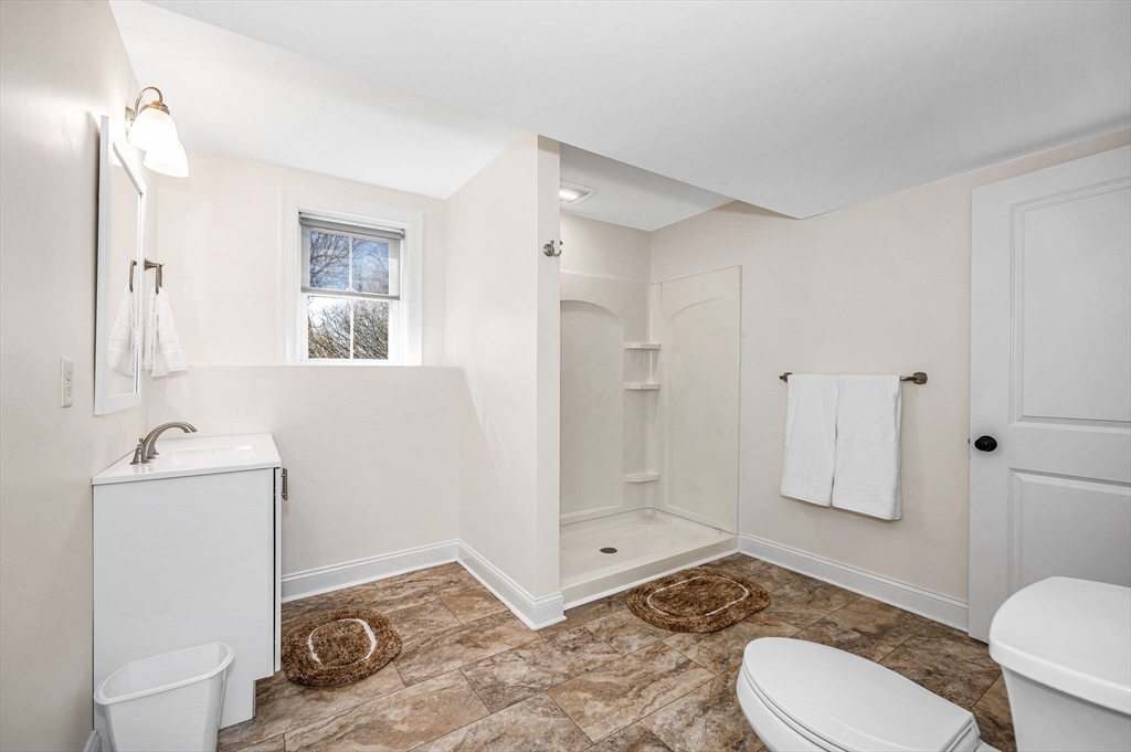 24 Eaton Dr