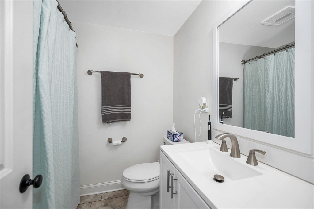 24 Eaton Dr