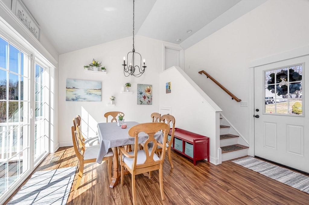 24 Eaton Dr