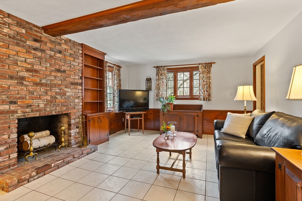 11 Gelding Rd