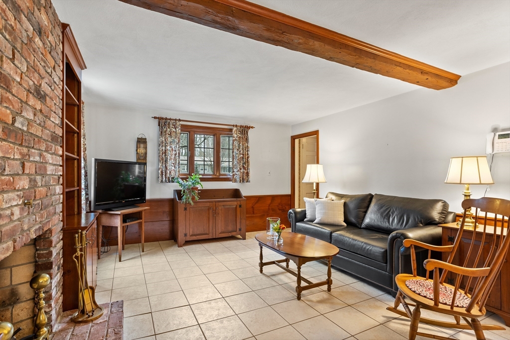11 Gelding Rd