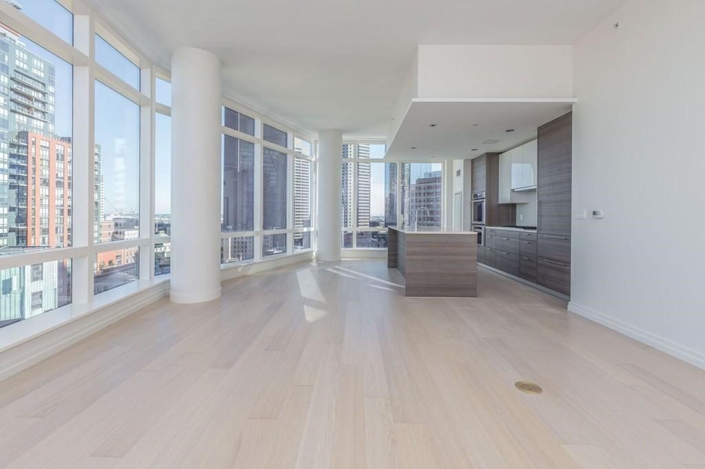 1 Franklin St # 2004