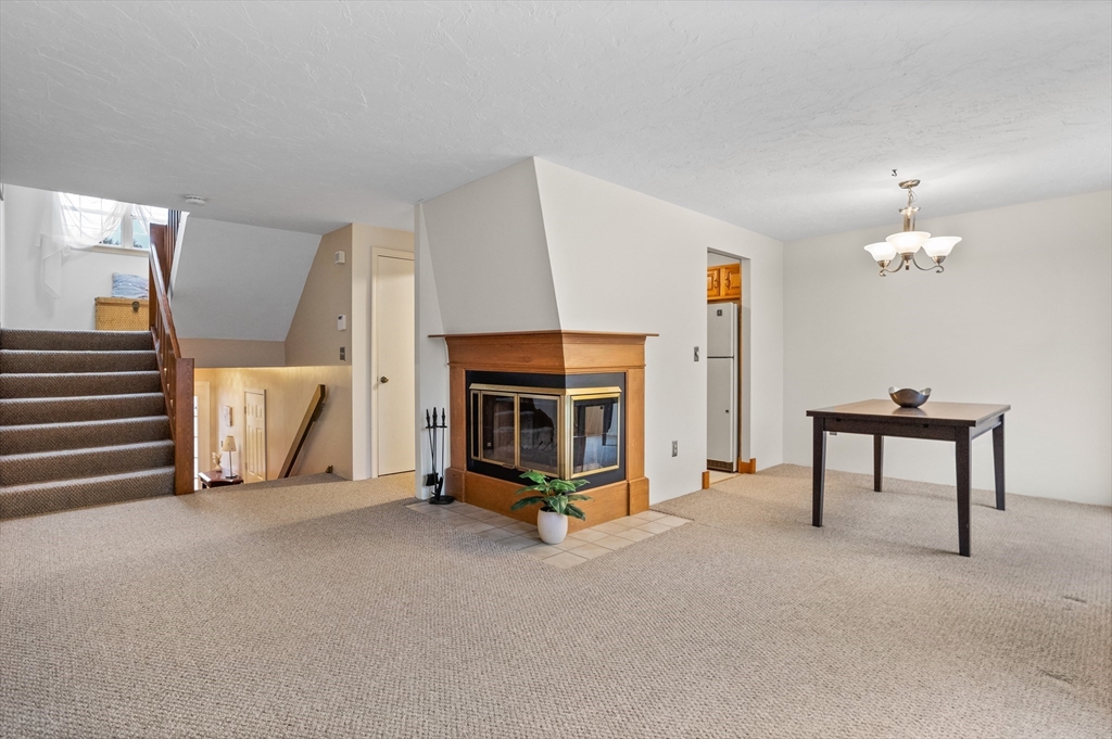 105 Ridgefield Cir # C