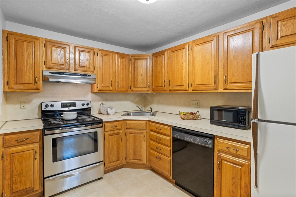 105 Ridgefield Cir # C