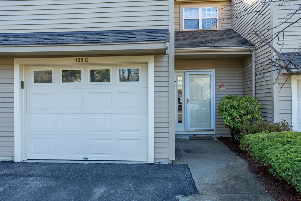 105 Ridgefield Cir # C