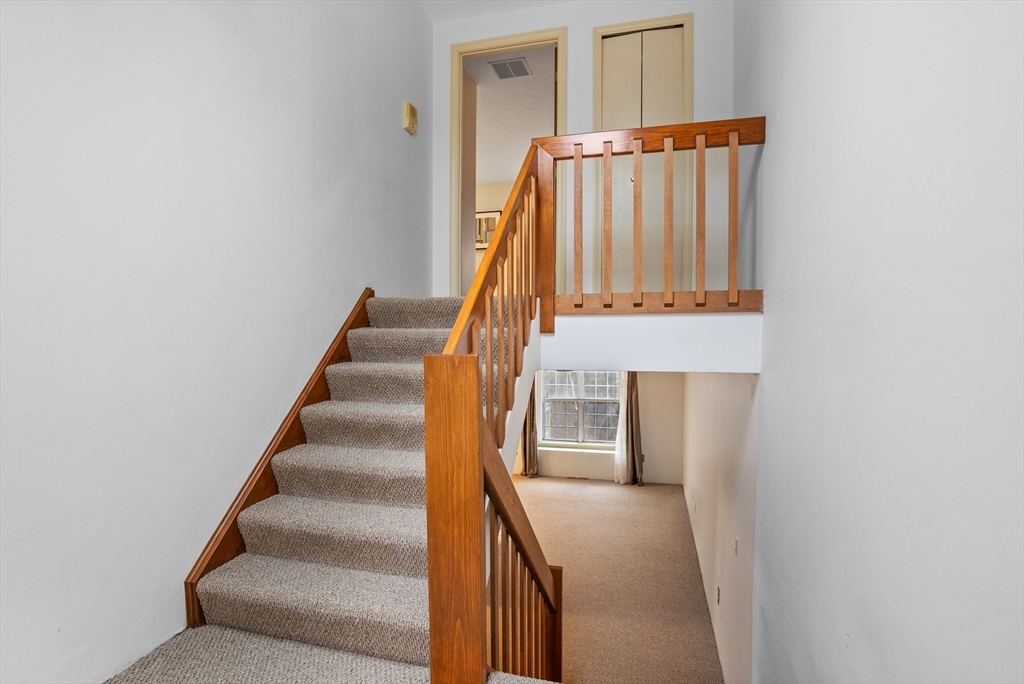 105 Ridgefield Cir # C