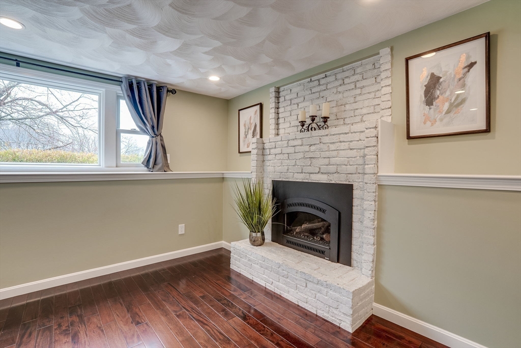 20 Footpath Road