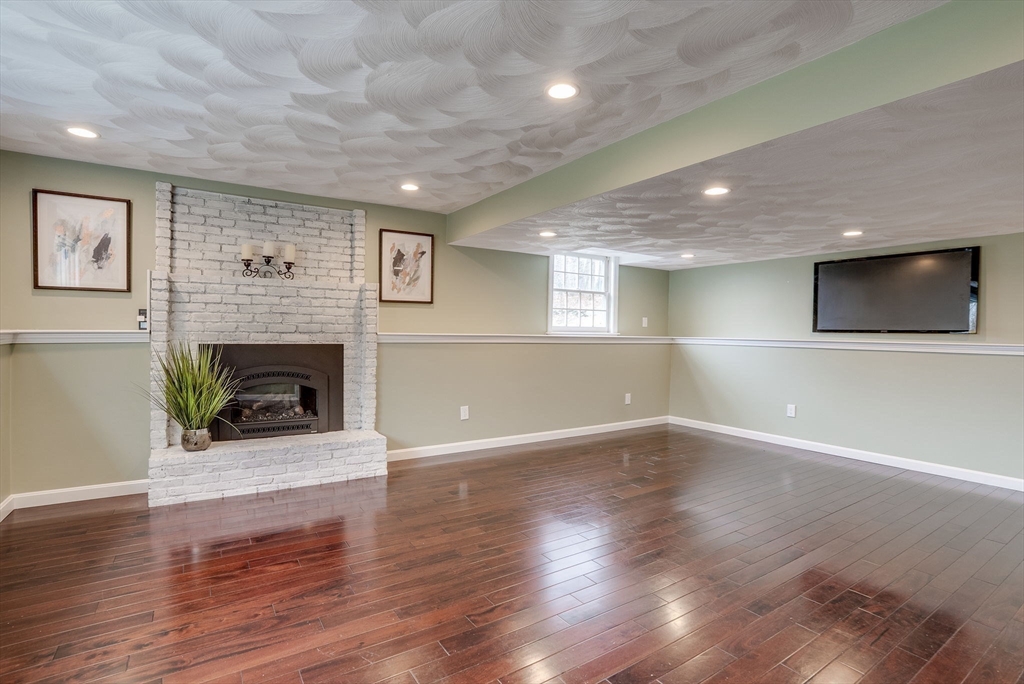 20 Footpath Road