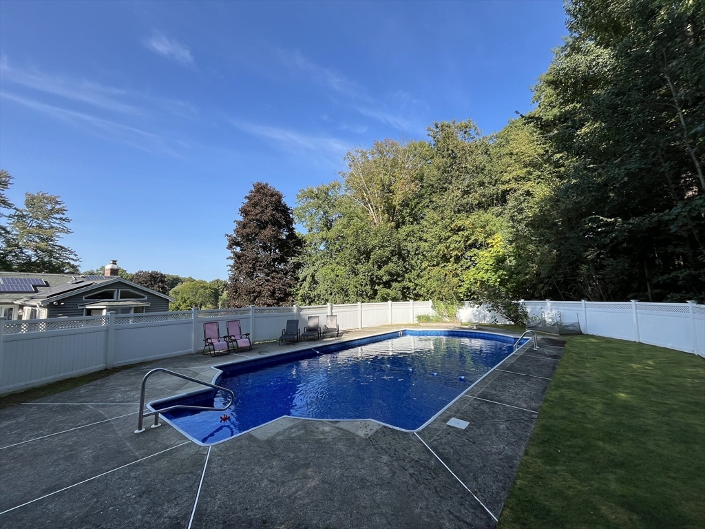 20 Footpath Road