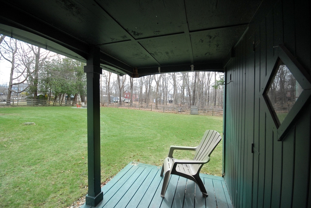 4 Sylvia St