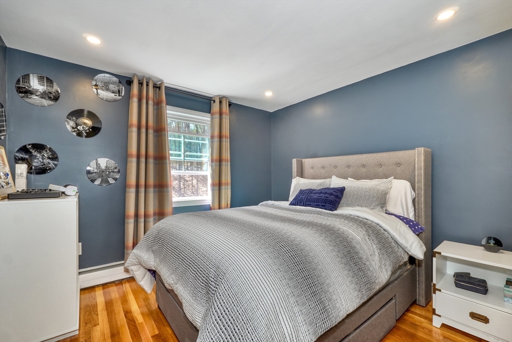 12 Sagamore Drive