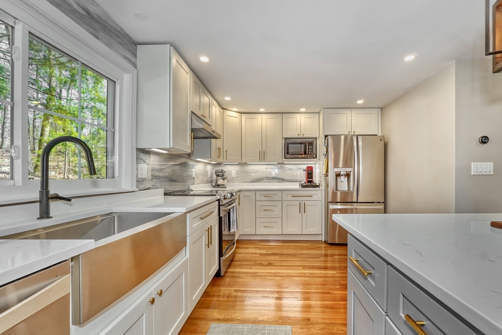 12 Sagamore Drive