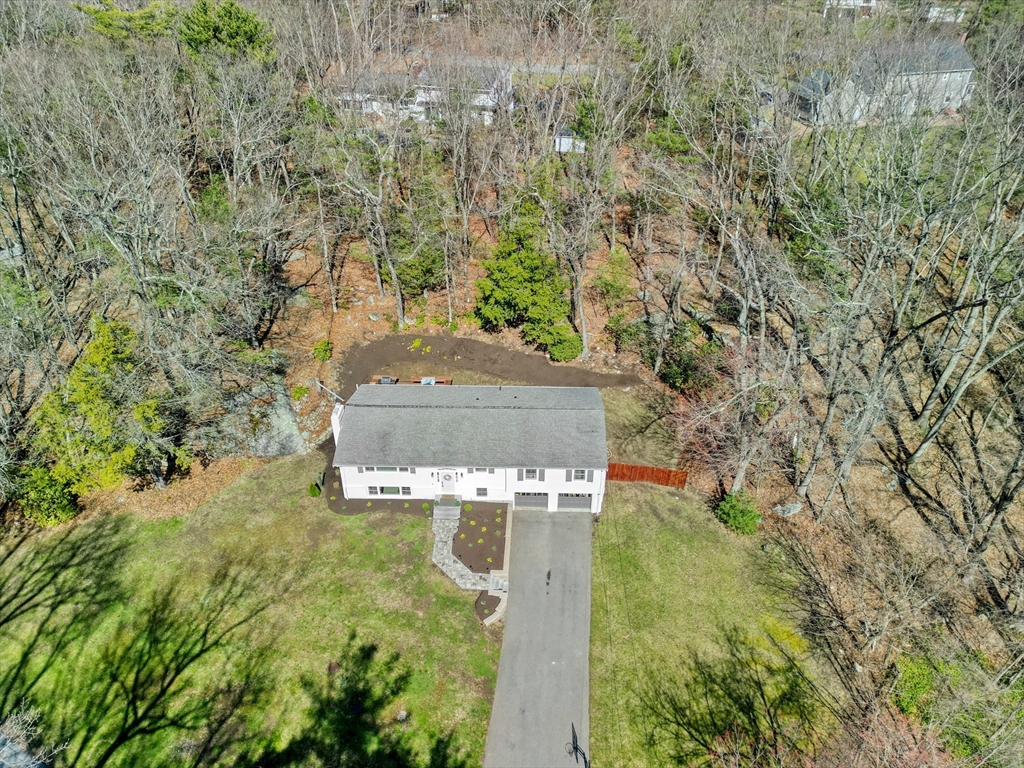 12 Sagamore Drive