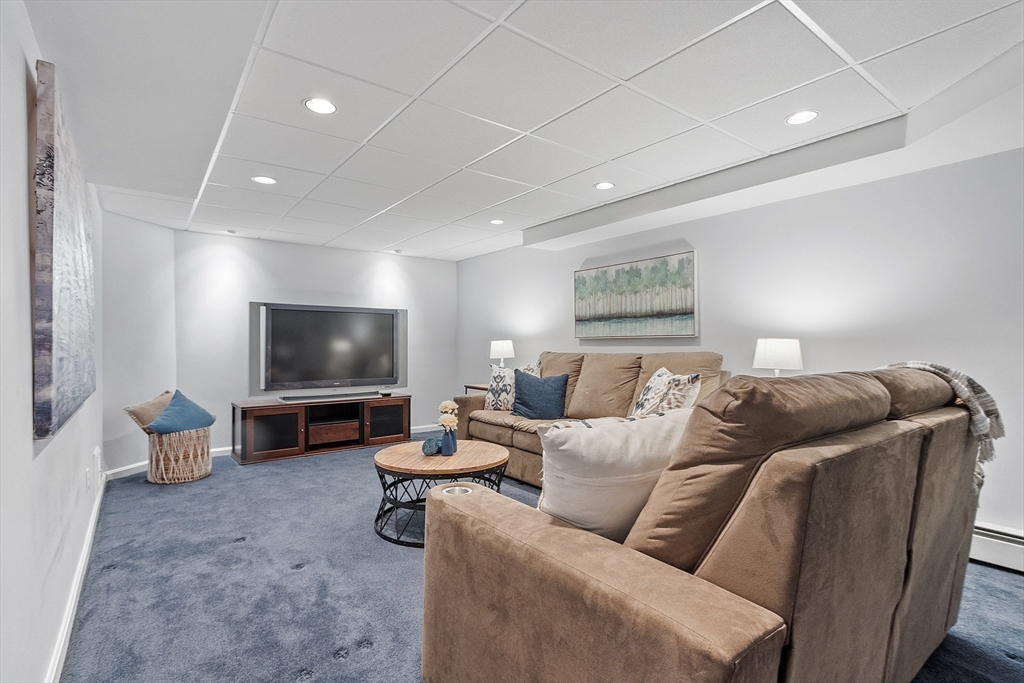 17 Pingry Way