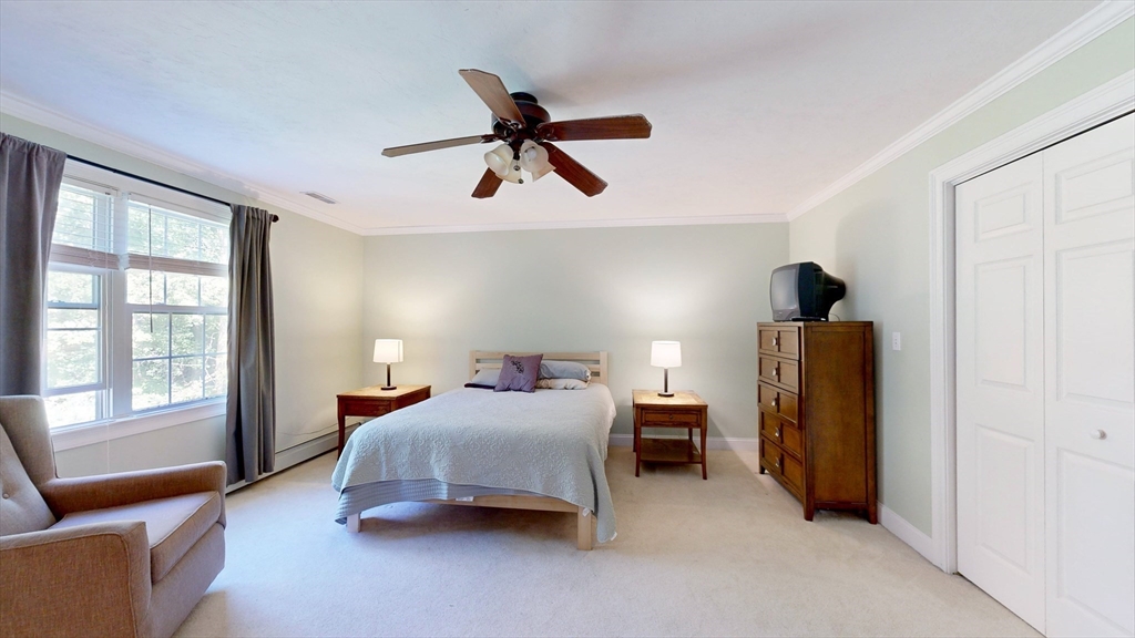 8 Pilgrim St # 5