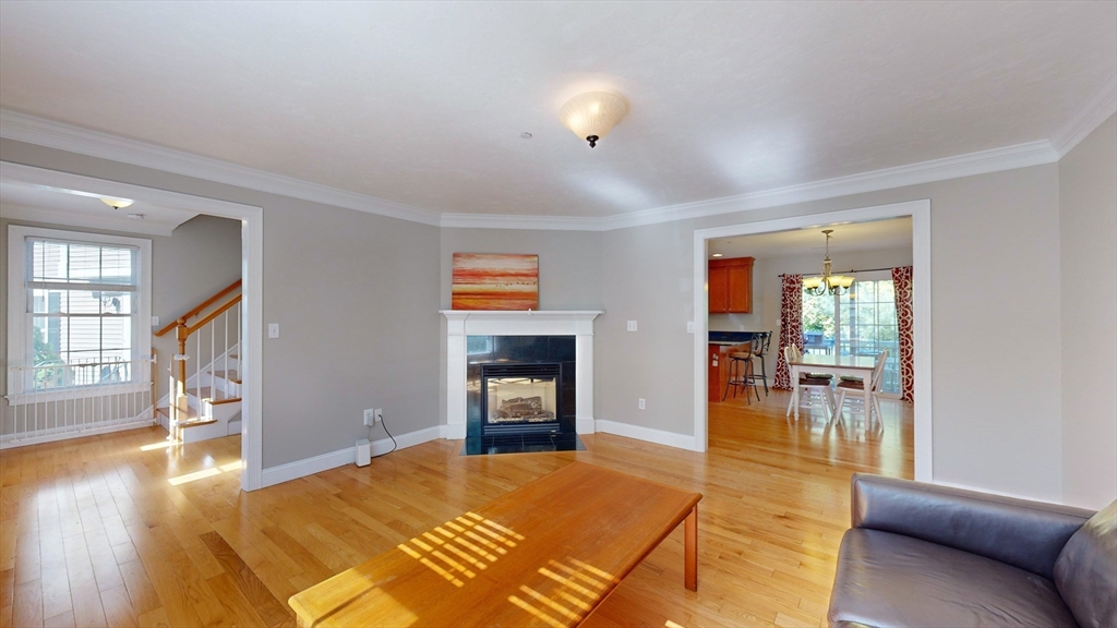 8 Pilgrim St # 5