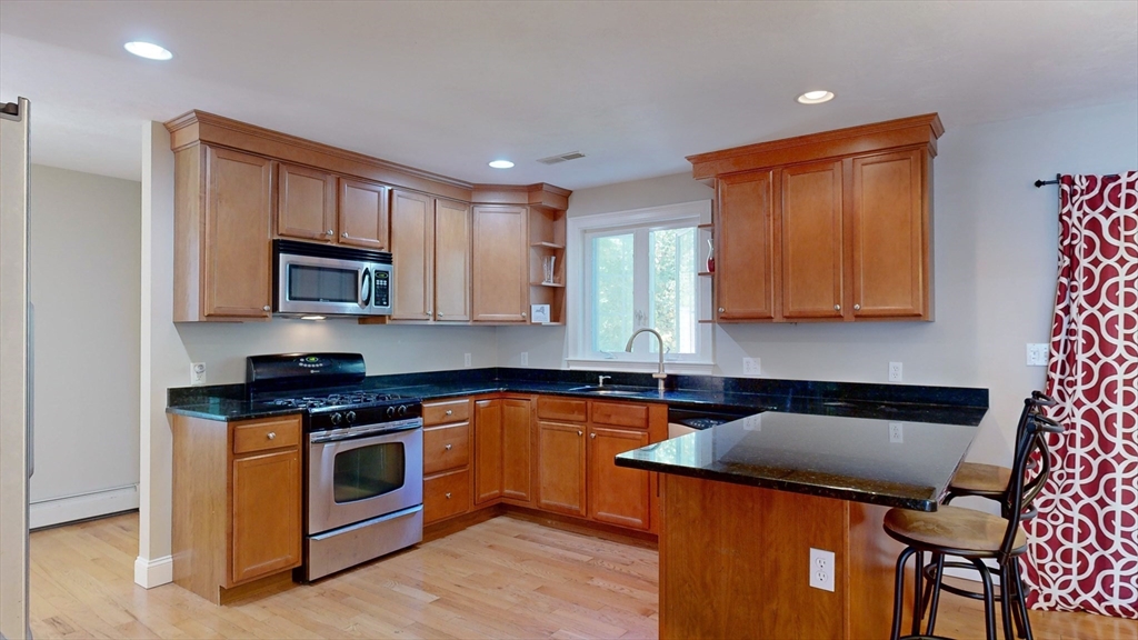 8 Pilgrim St # 5