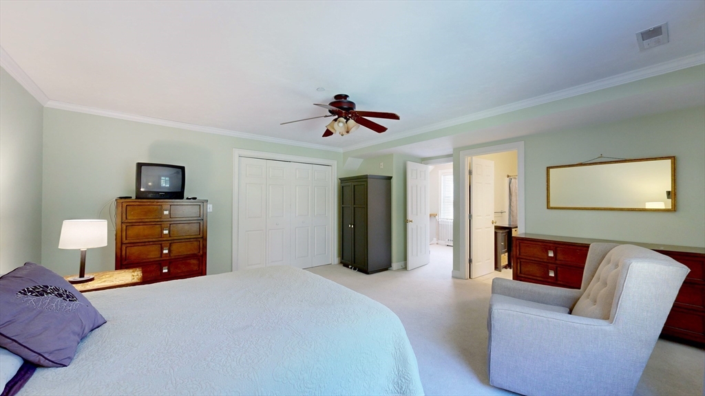 8 Pilgrim St # 5