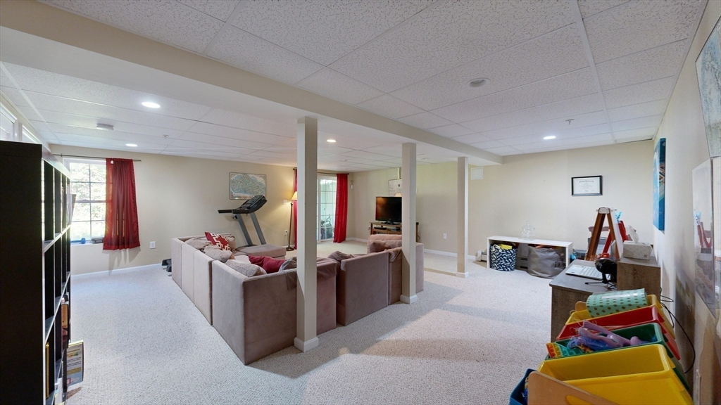 8 Pilgrim St # 5