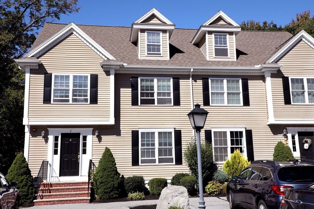 8 Pilgrim St # 5