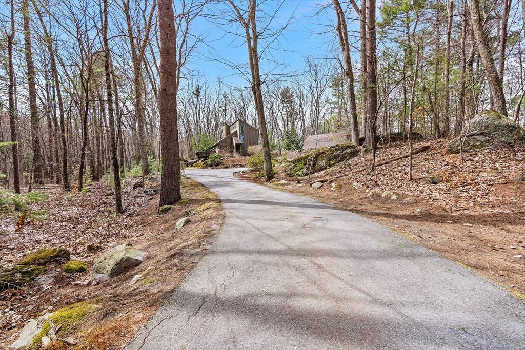 222 Davidson Rd