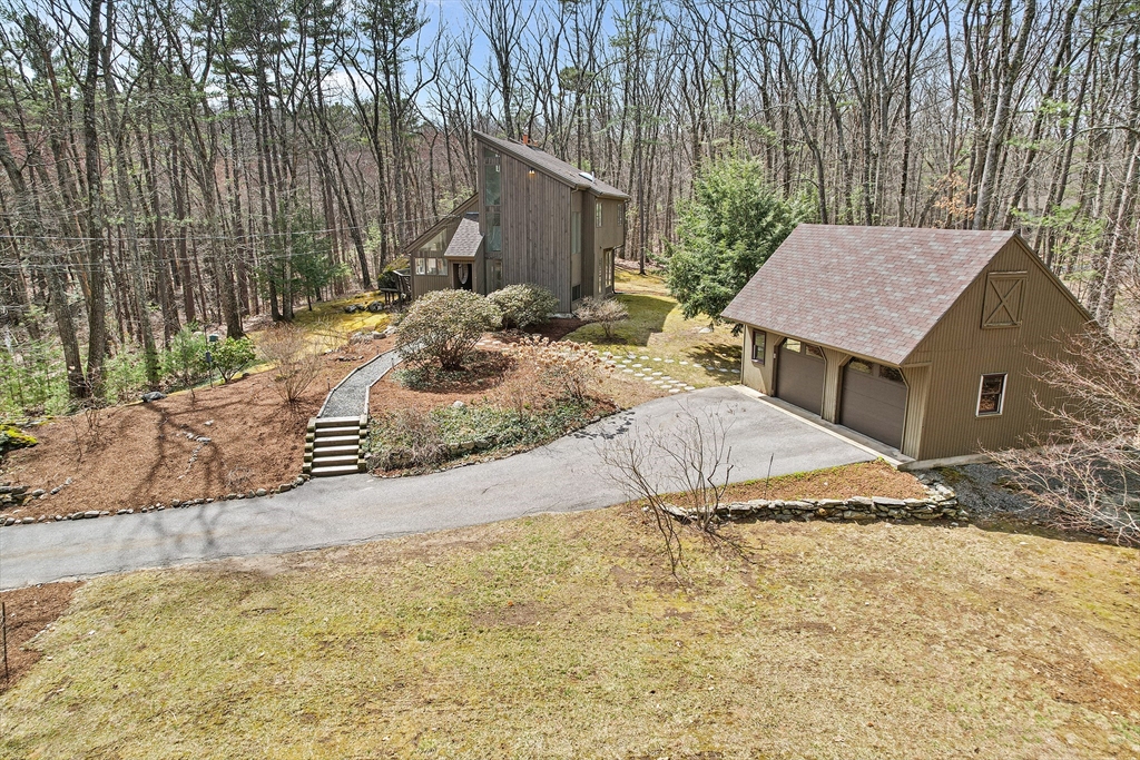 222 Davidson Rd
