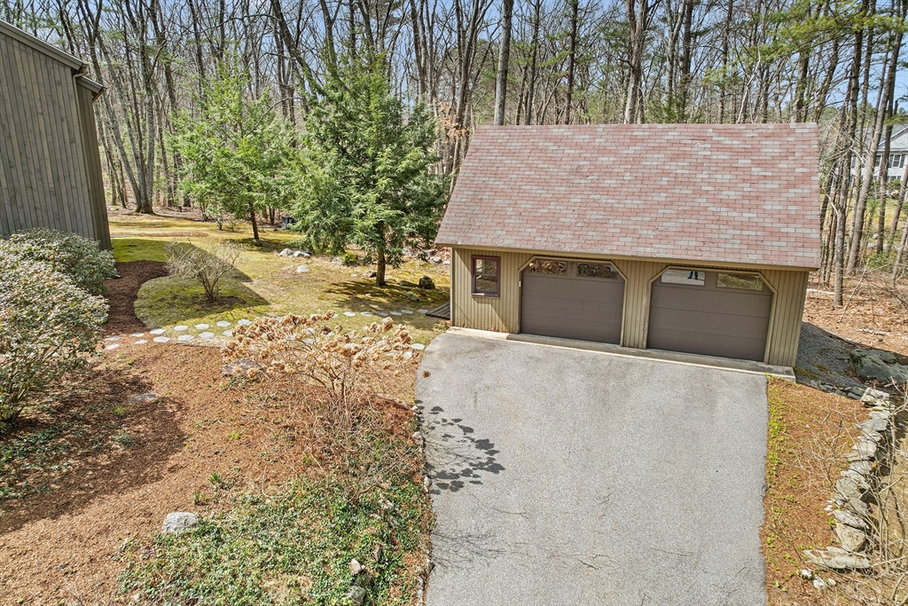 222 Davidson Rd