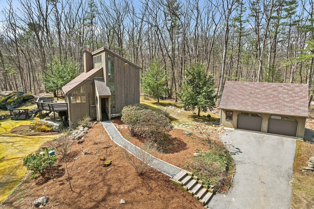 222 Davidson Rd