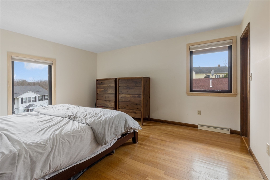 8 Hickory Hill Rd