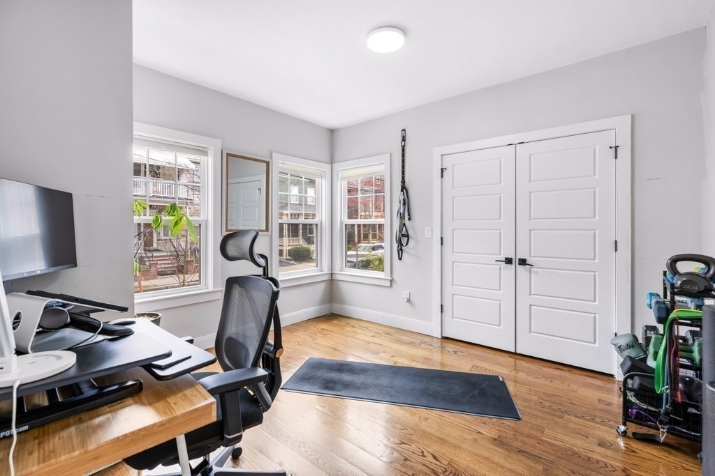 24 Robinson St # 24