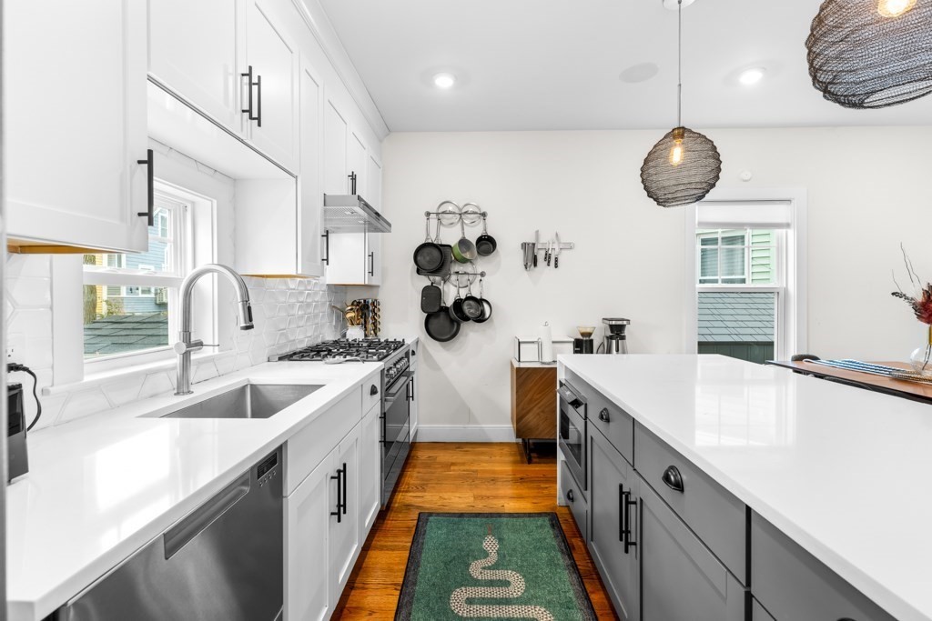 24 Robinson St # 24