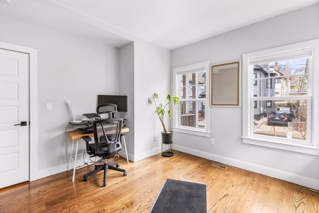 24 Robinson St # 24