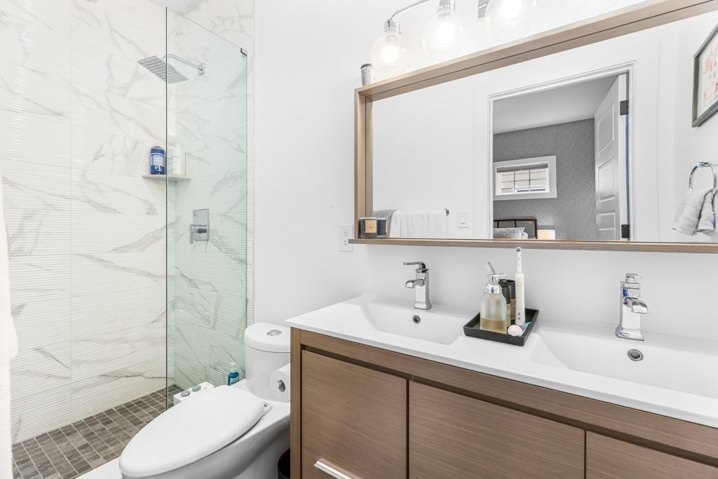 24 Robinson St # 24