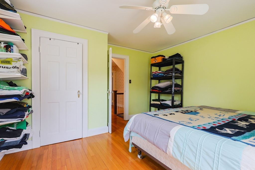 12 Celia Rd