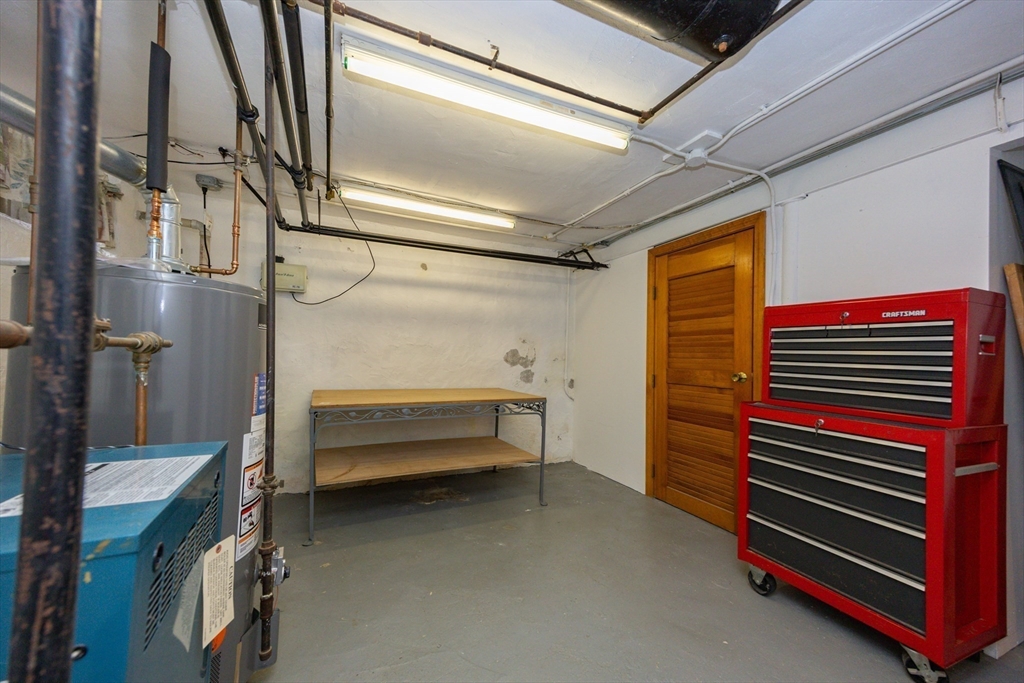 12 Celia Rd