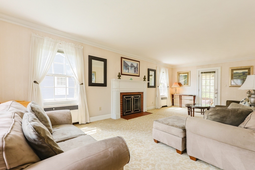 12 Celia Rd