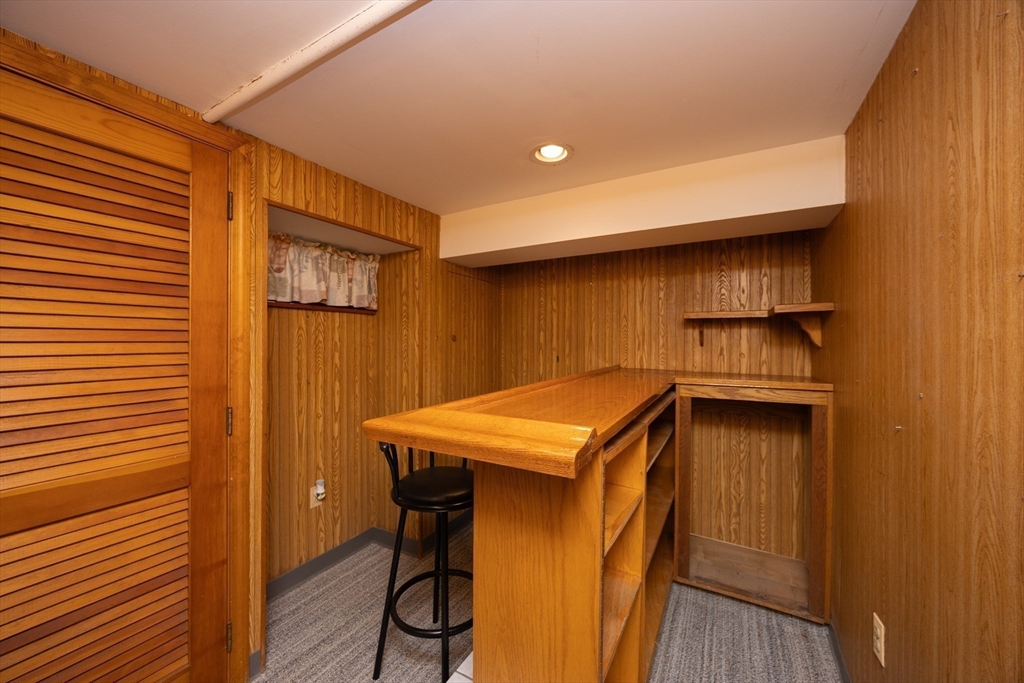 12 Celia Rd