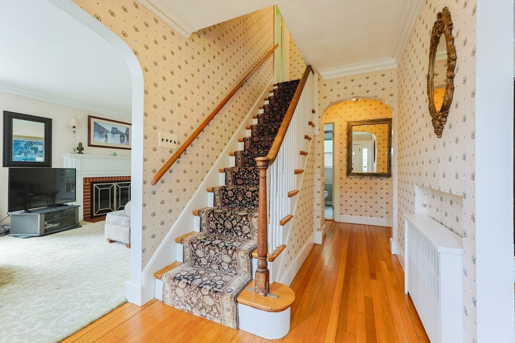 12 Celia Rd