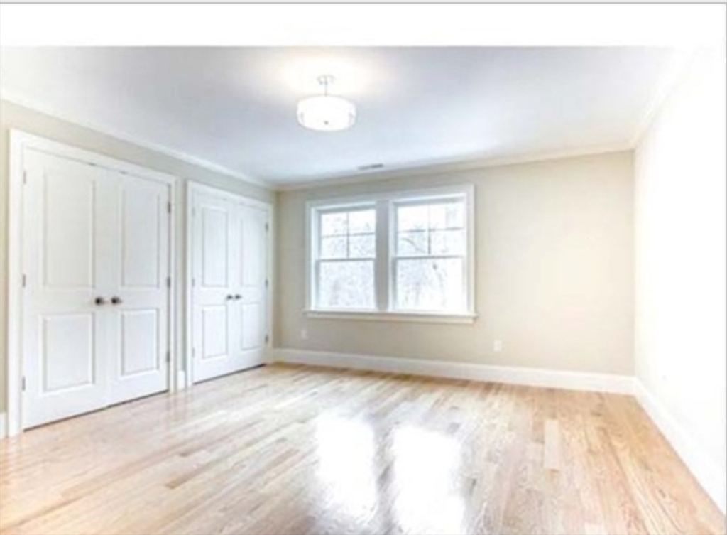 111 Laconia St