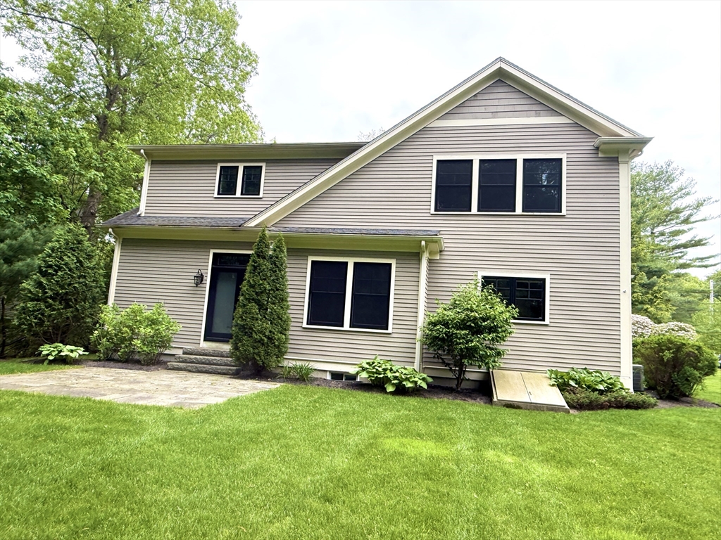 111 Laconia St
