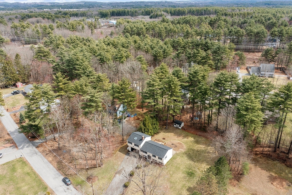 65 Horse Pond Rd