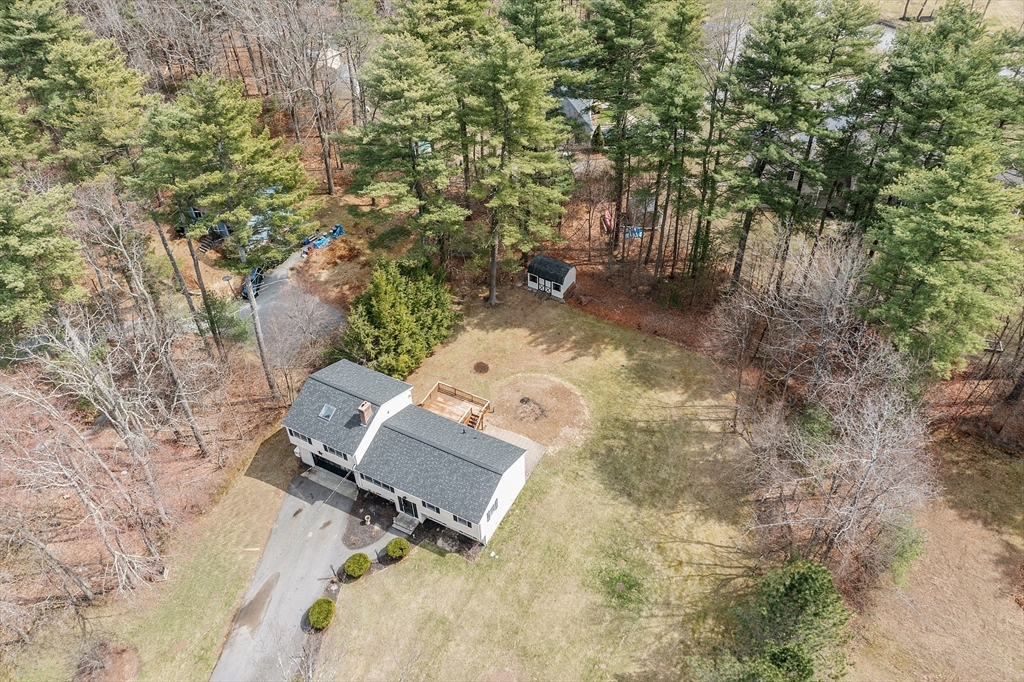 65 Horse Pond Rd