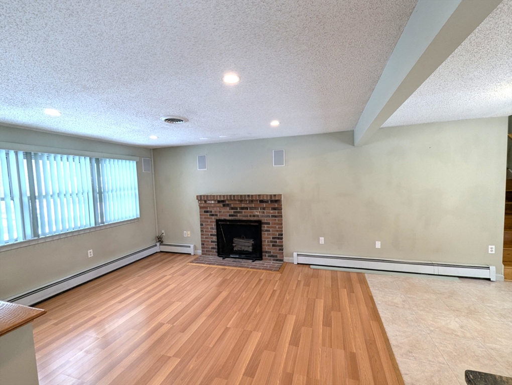 65 Horse Pond Rd