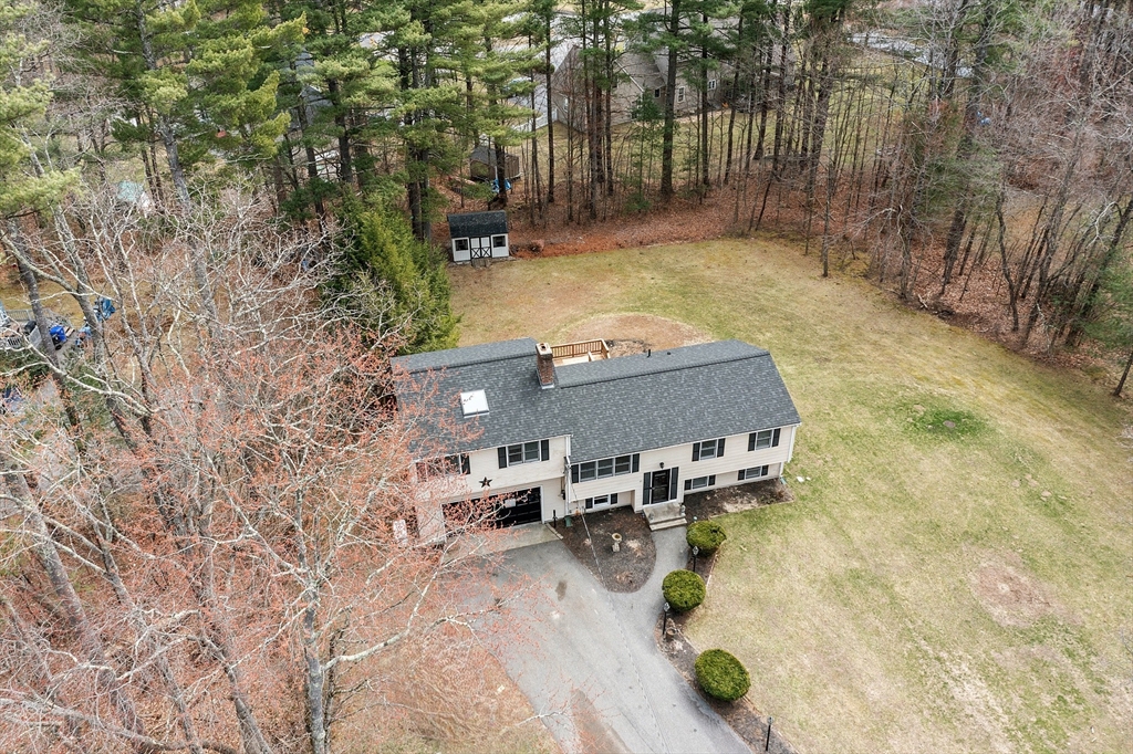 65 Horse Pond Rd